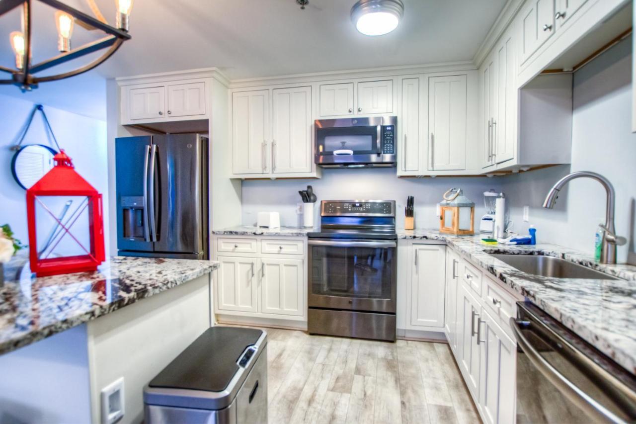 Brand New! Laketown Wharf 633! Amazing 3 Bd, Great Location, And Awesome Amenities! 巴拿马城 外观 照片